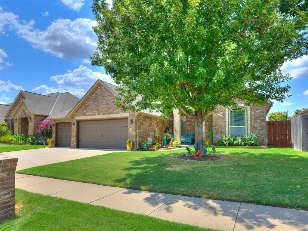 12405 Heathfield Lane, Oklahoma City