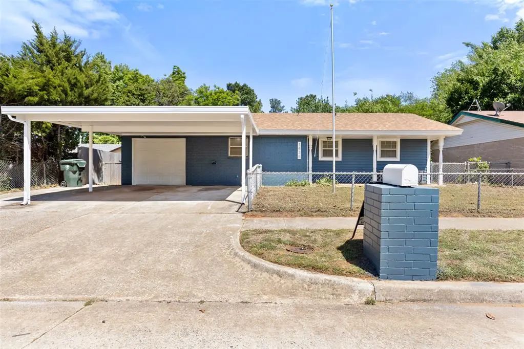 Residential Real Estate for Sale located in the neighborhood of Oakwood Manor, in the city of Oklahoma City, OK