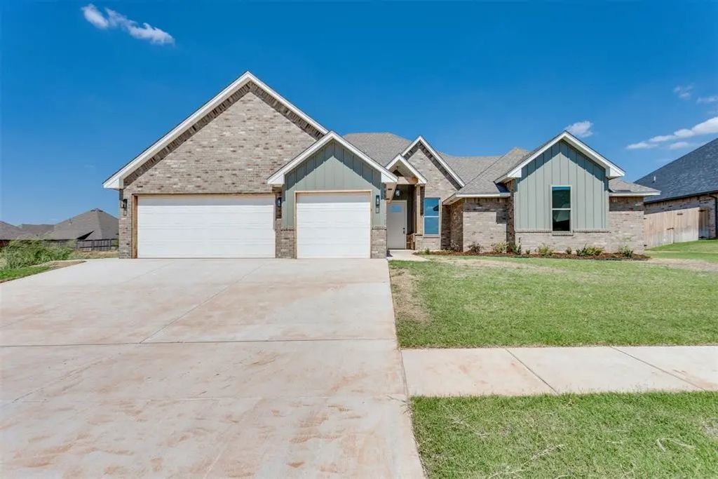 9313 Sw 35th Street, Oklahoma City