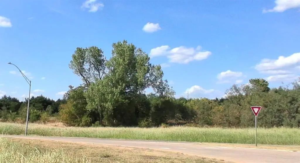 Kennedy Commercial Acreage, Shawnee