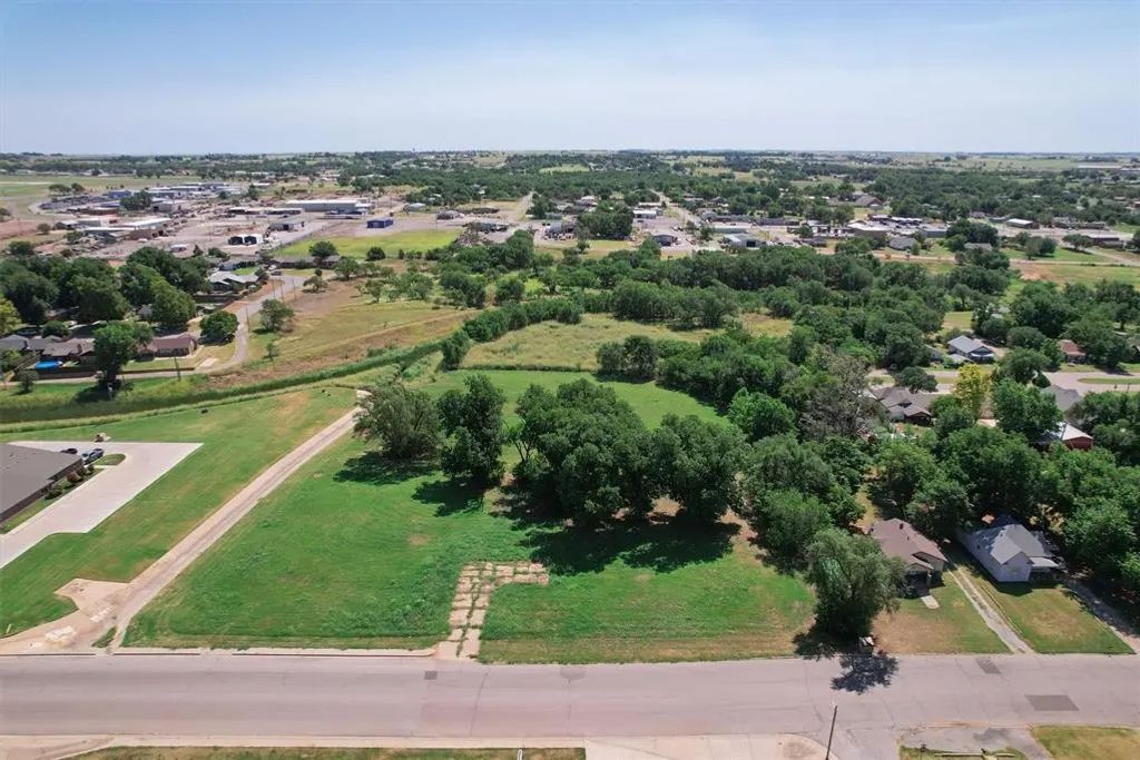 N 00 Main Street, Elk City