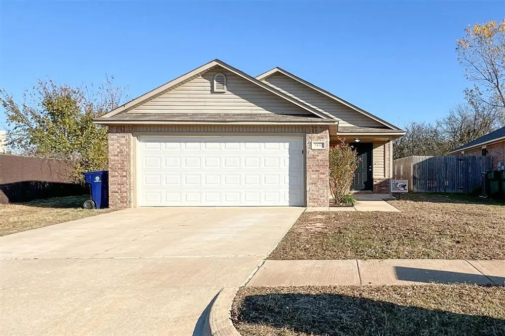 7802 Bennie Terrace, Oklahoma City
