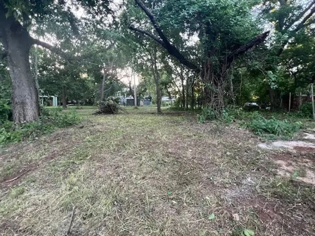 502 N Carr Avenue, Wynnewood