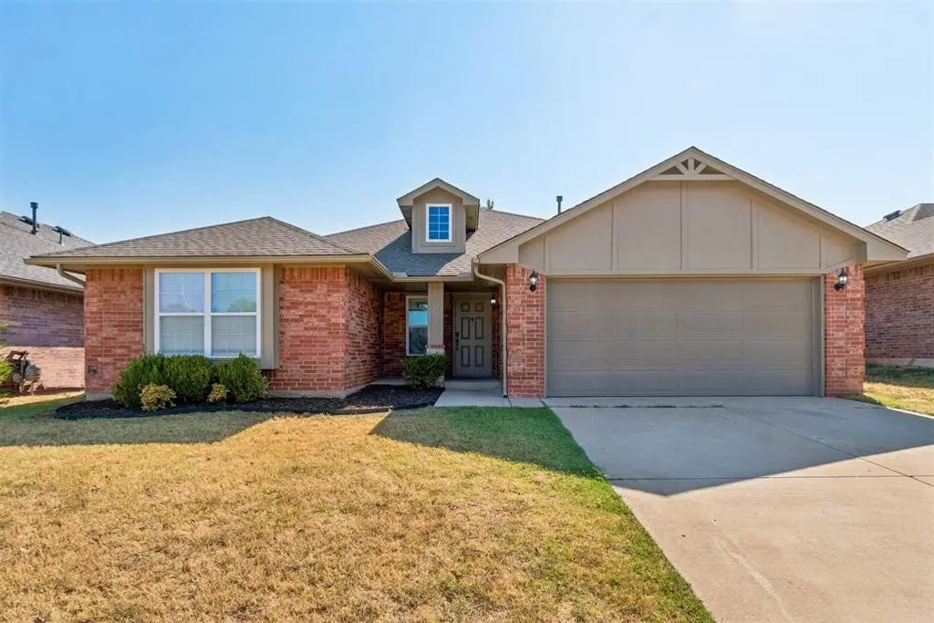 2324 Turtlewood River Road, Oklahoma City
