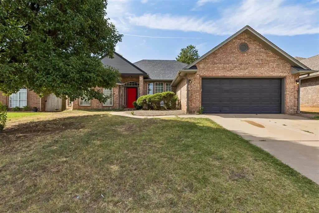 8212 Nw 83rd Street, Oklahoma City