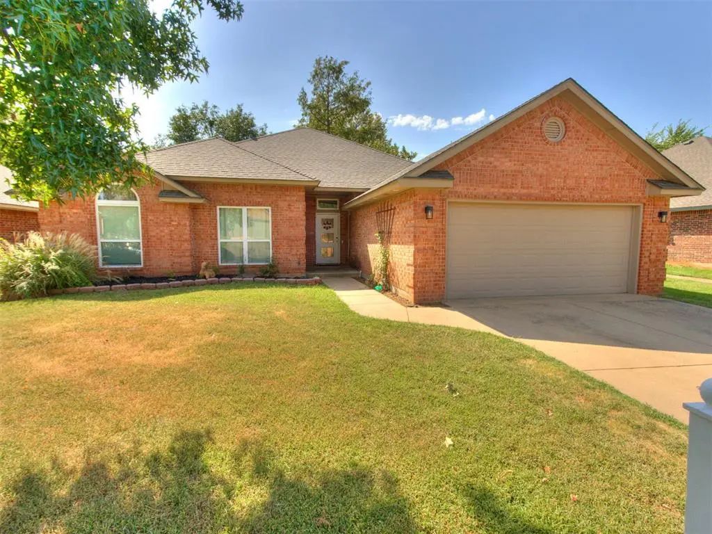 2713 Weymouth Way, Norman
