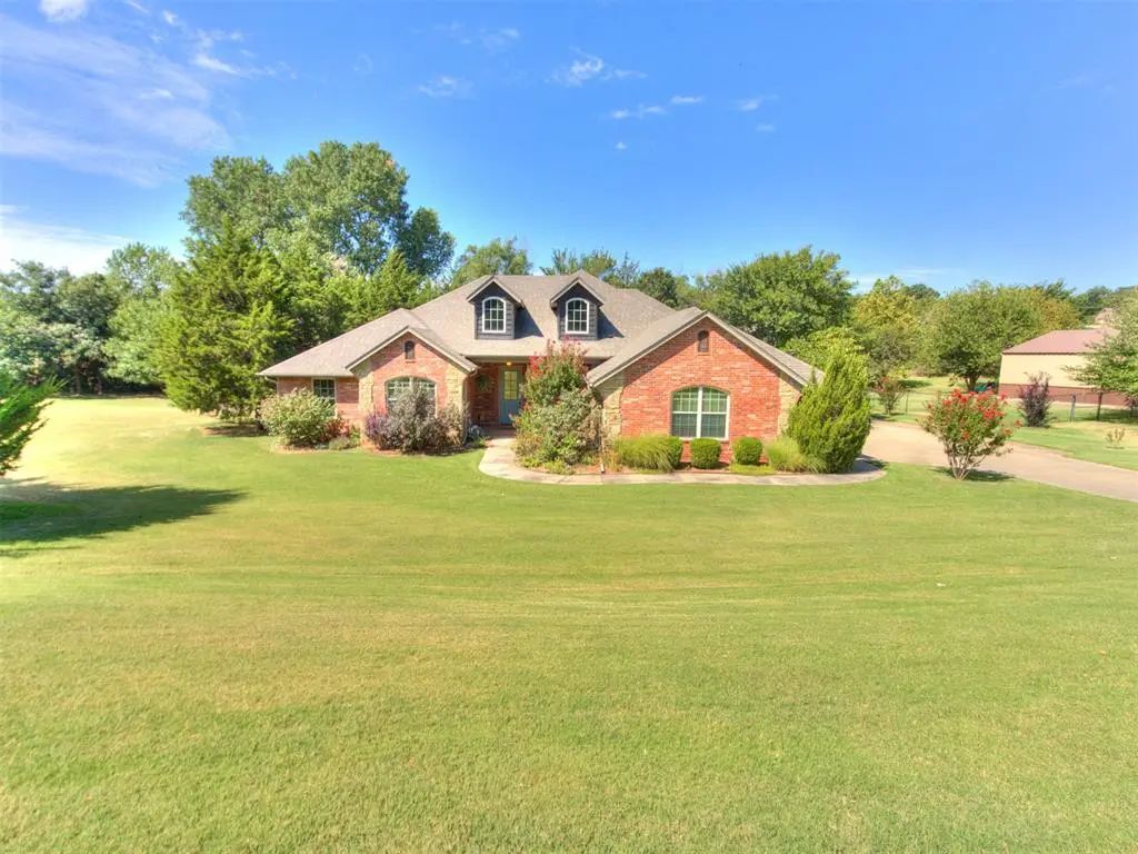 14219 Shady Tree Drive, Edmond