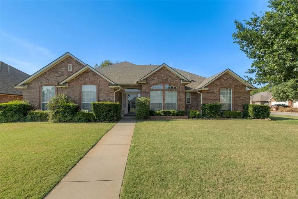 320 Nathan Drive, Norman