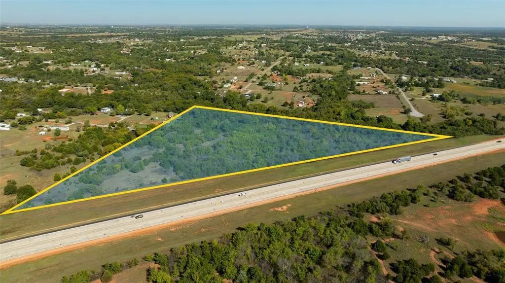 2141 County  Road 1247 Road, Tuttle