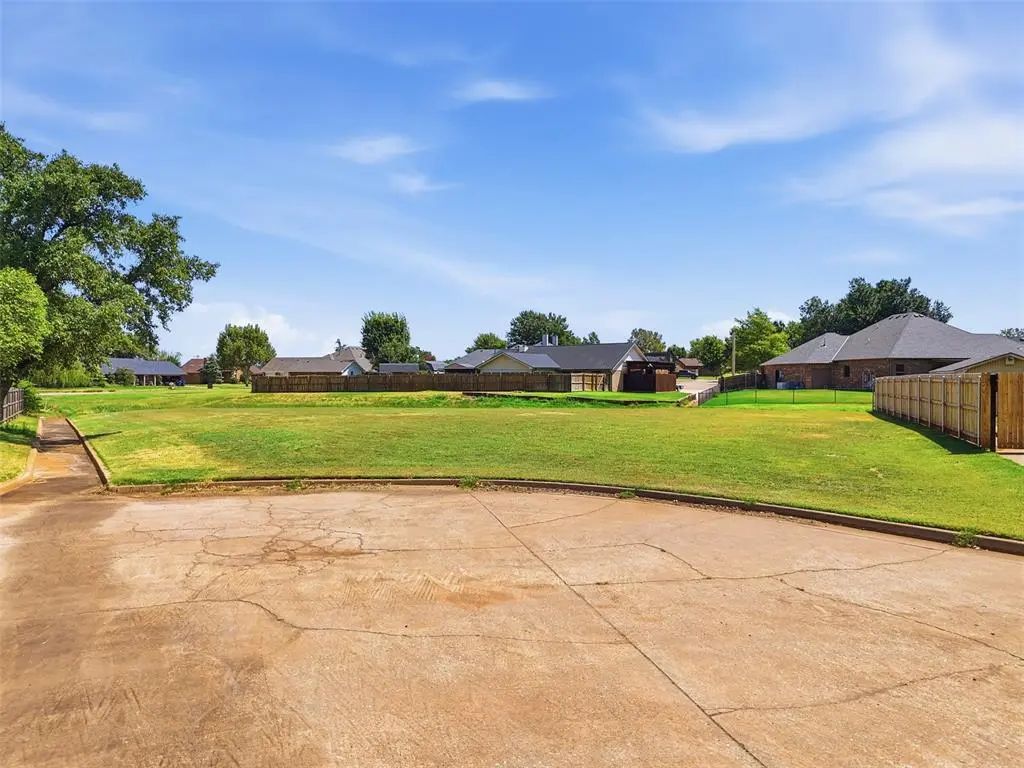1206 W Fay Avenue, Kingfisher