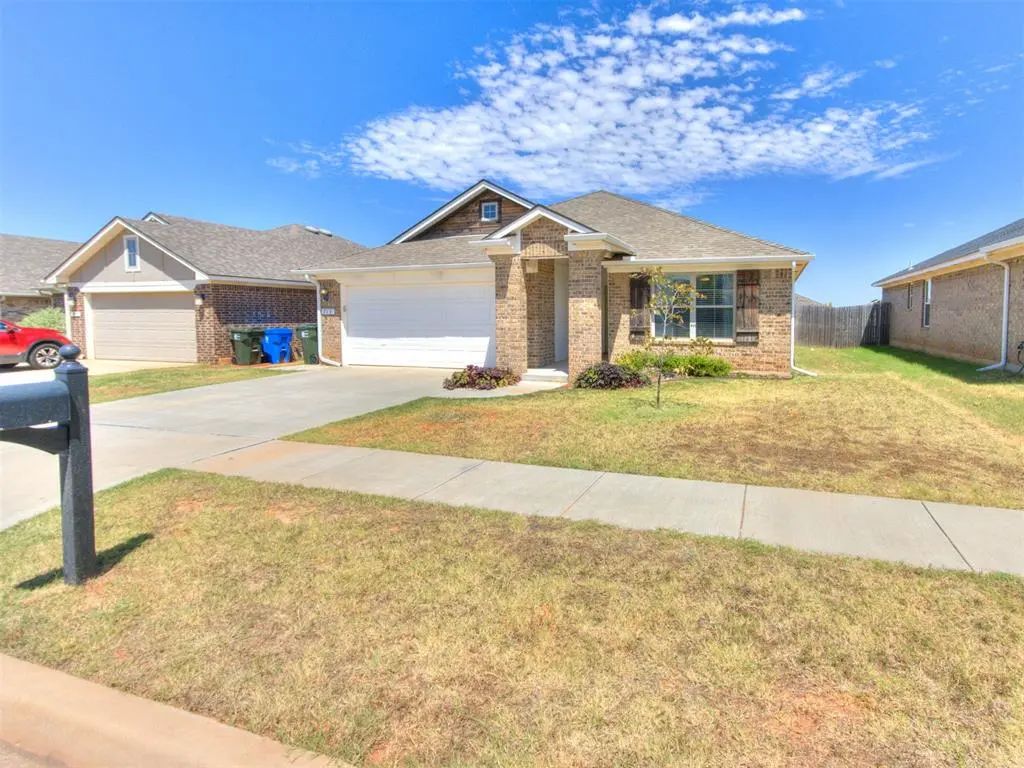 713 Blue Fish Court, Norman