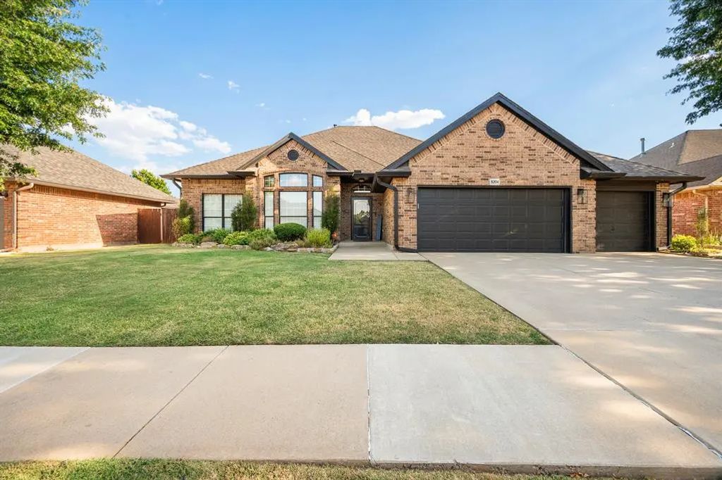 8204 Nw 69th Street, Oklahoma City