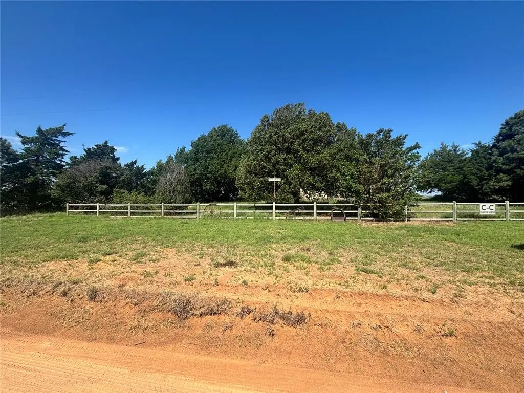 15679 South County Road 2074, Blair