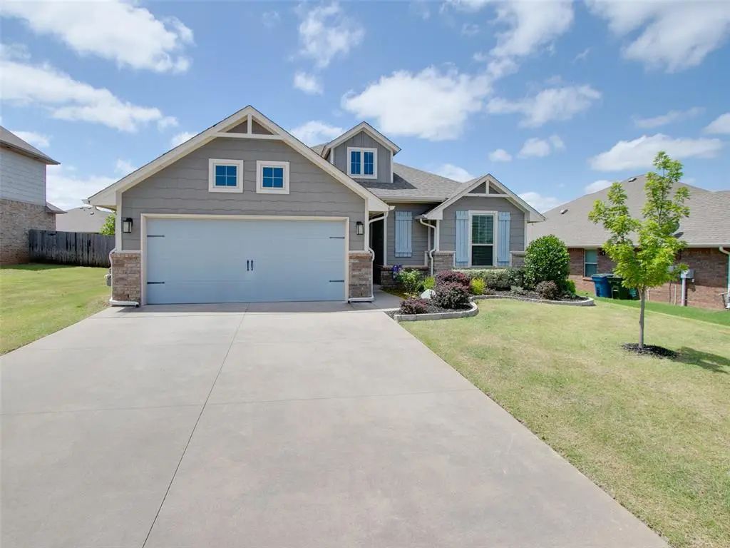 6132 Oxnard, Edmond