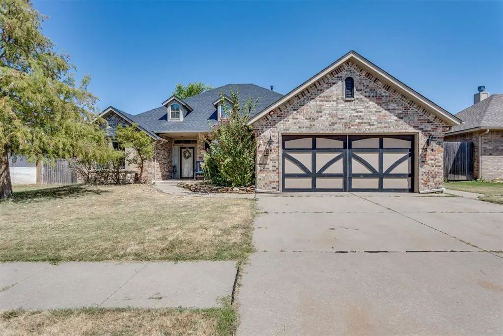16808 Ventana Boulevard, Edmond