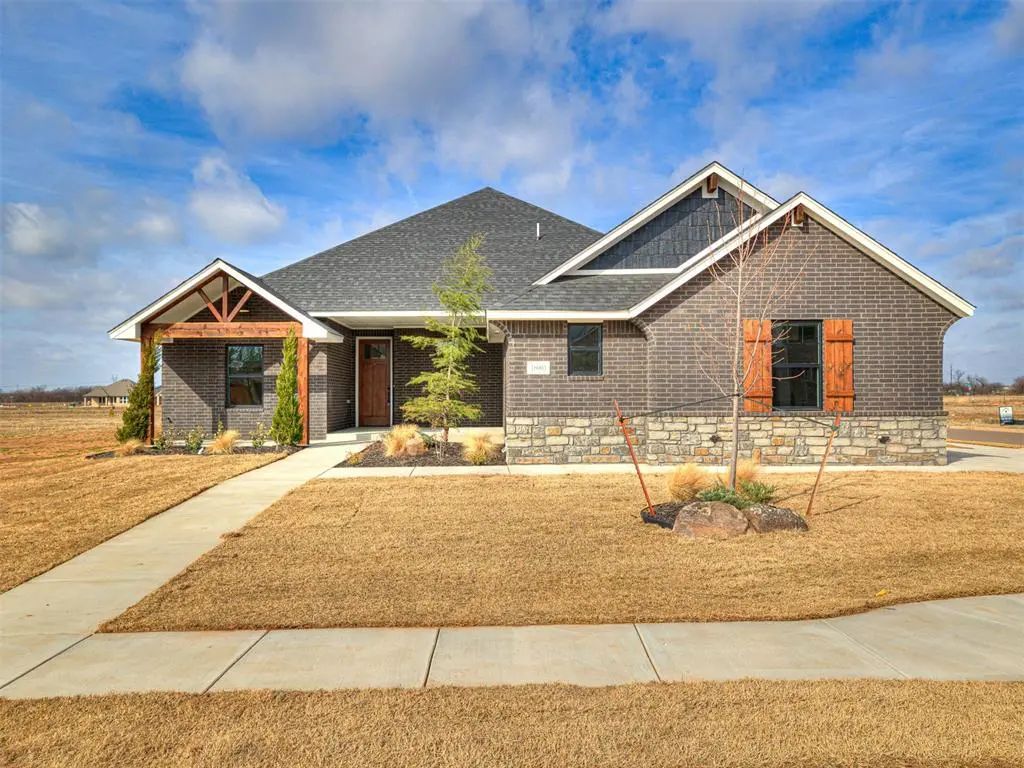 16001 Catalonia Place, Oklahoma City