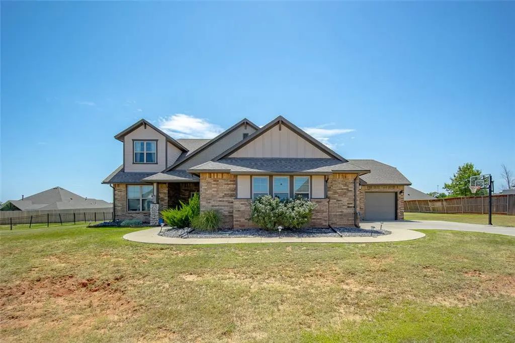 18392 Chuckwagon Trail, Norman
