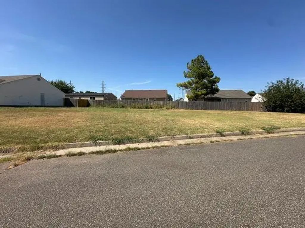 Se 87th Street Common Area A, Oklahoma City