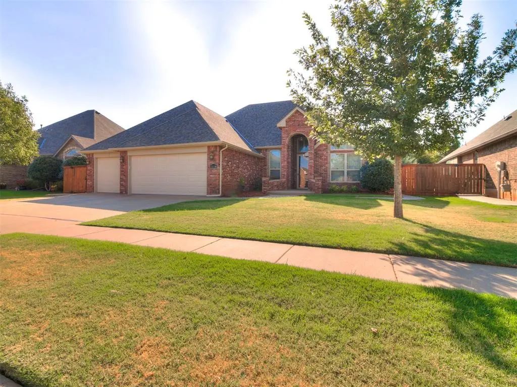 15716 Hatterly Lane, Edmond