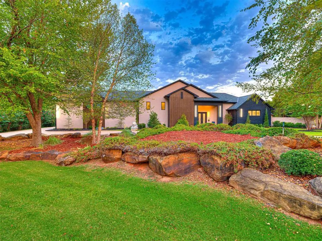 Residential for Sale by 5220 Ne 131st Court in the Edmond, located in the neighborhood of Sierra Station Sec Two