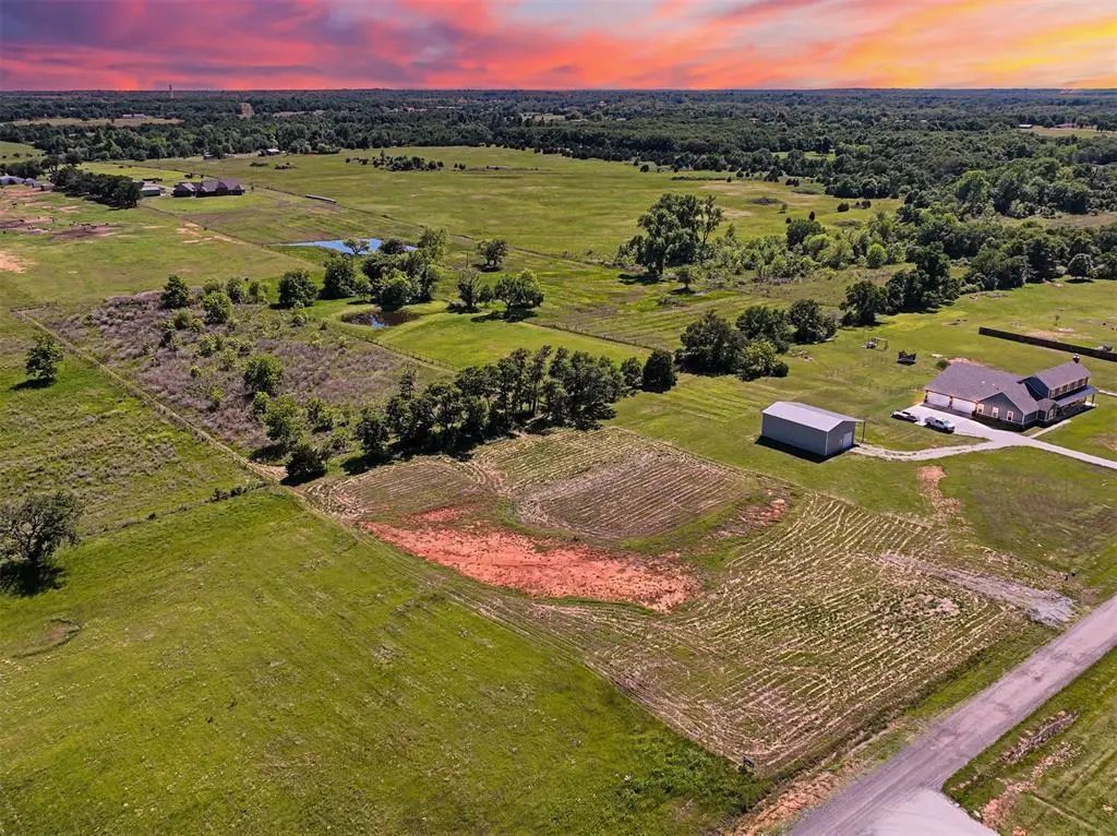 34853 Wildcat Way, Shawnee