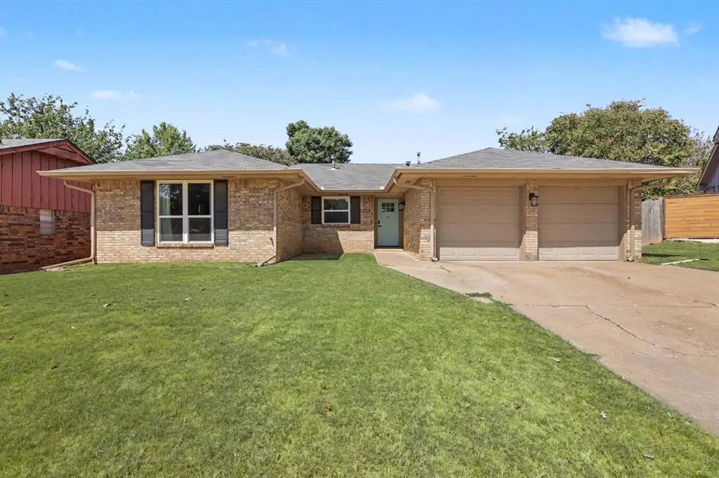 713 Banner Avenue, Edmond