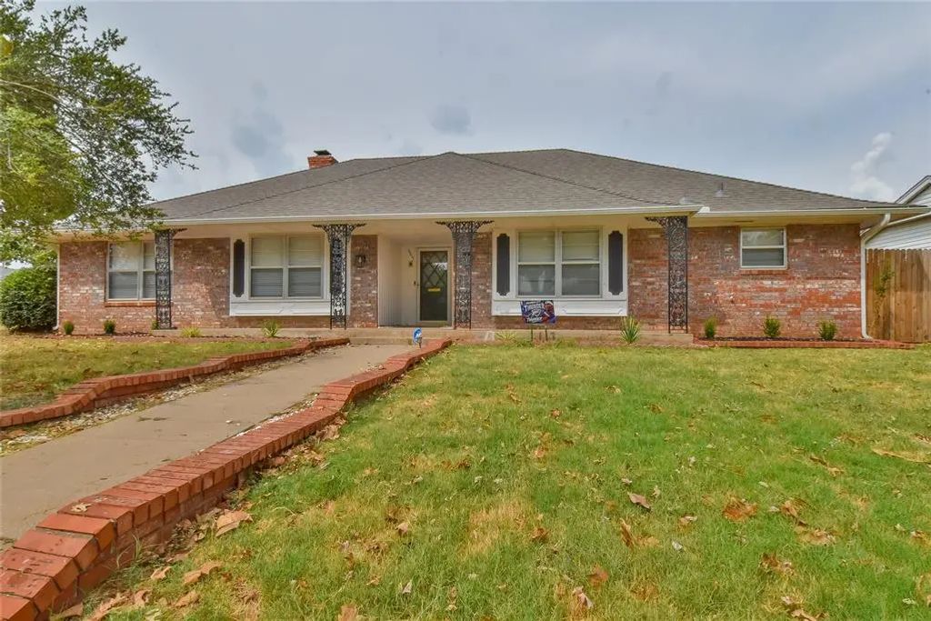6813 Saint Marys Place, Oklahoma City