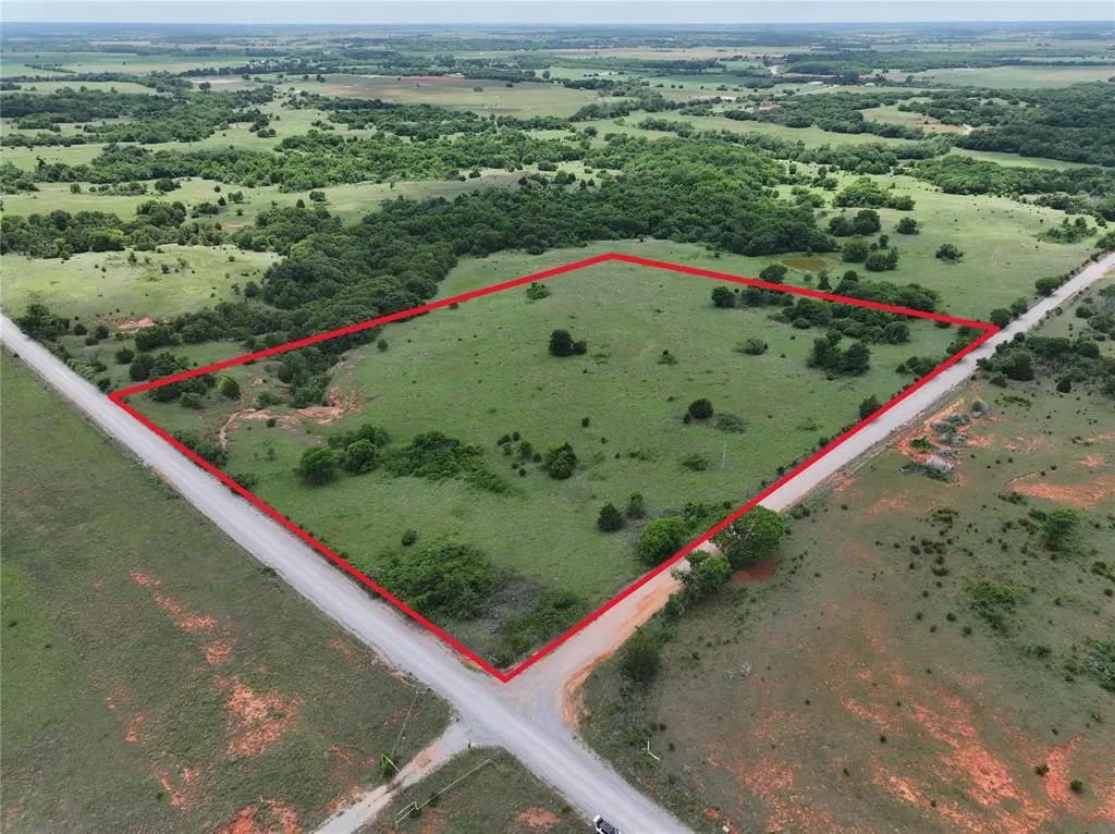 2 E 1450th Road, Bradley