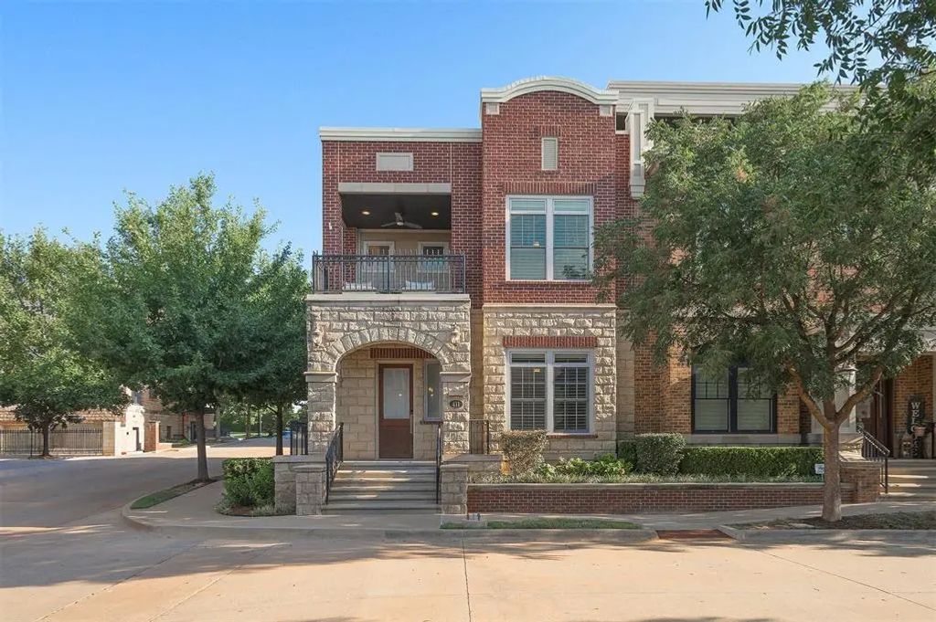 411 Ne 1st Terrace, Oklahoma City