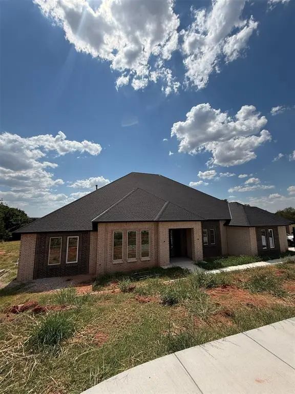 Homes for Sale located at 9316 Somerville Road, in the city of Arcadia, OK 73007