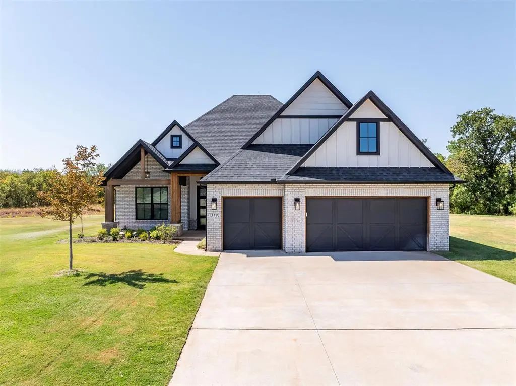 13791 Brook Crossing, Edmond