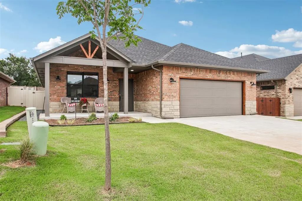 2039 Turtle Creek Way, Norman