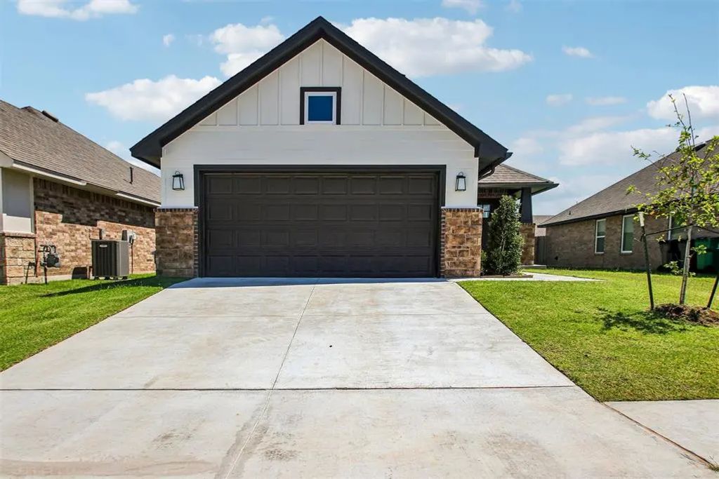 13928 Mondello Lane, Oklahoma City