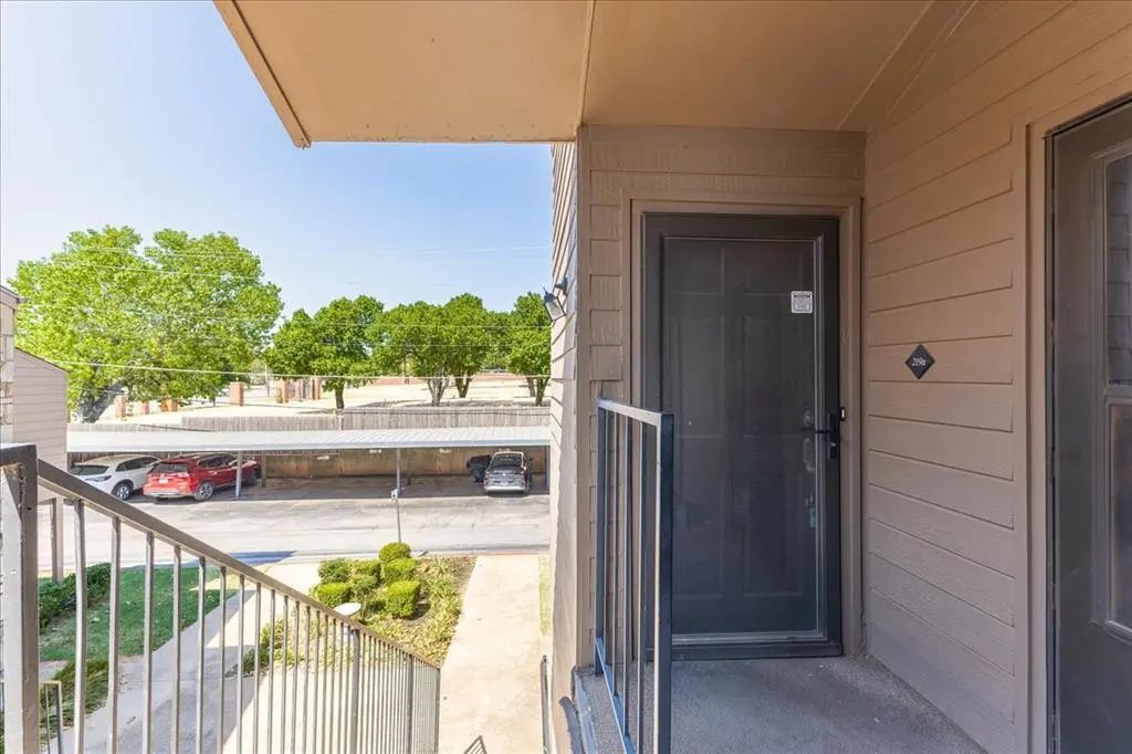 5912 N Pennsylvania Avenue 219a, Oklahoma City