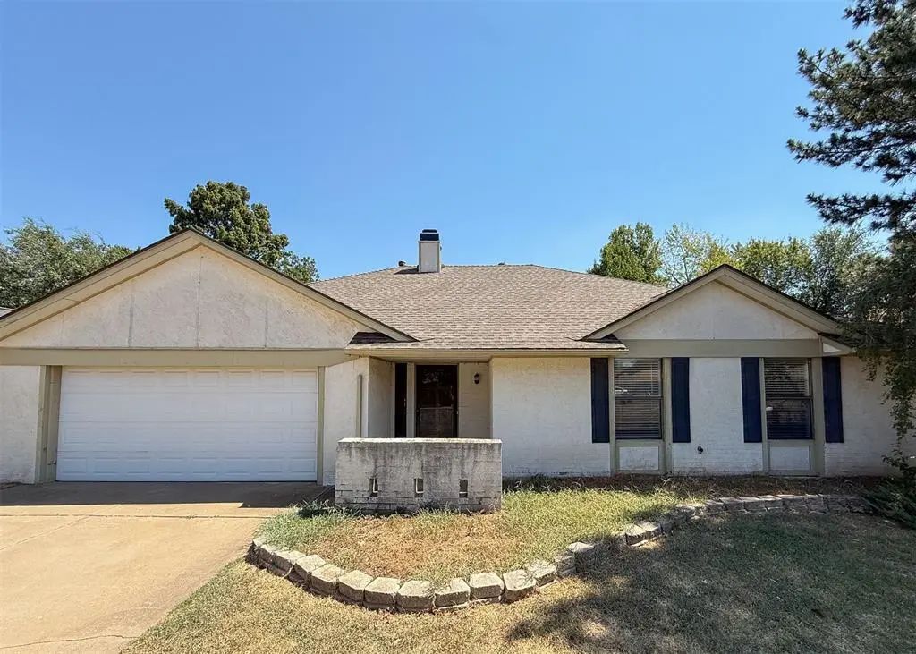 812 Countrywood Lane, Edmond