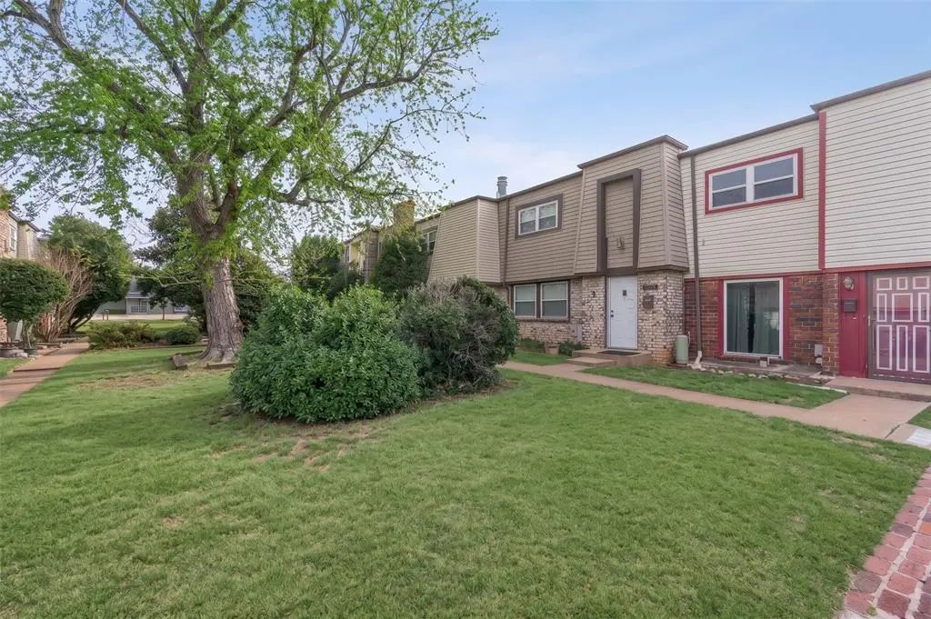 3326 Rock Creek Way, Oklahoma City
