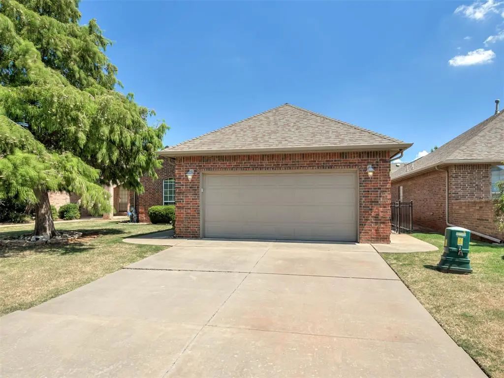 15624 Traditions Drive, Edmond