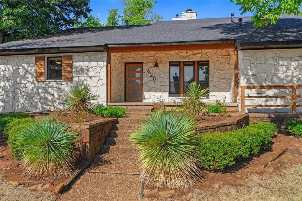 620 Park Place, Edmond