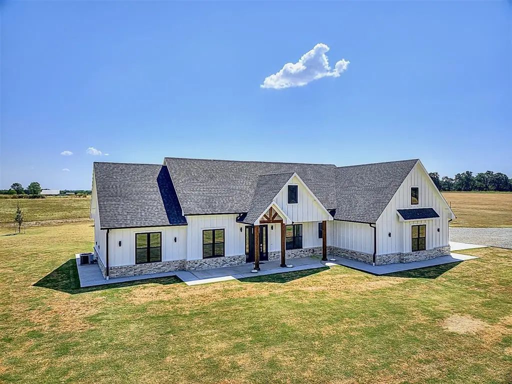 1598 Meridian Road, Ardmore