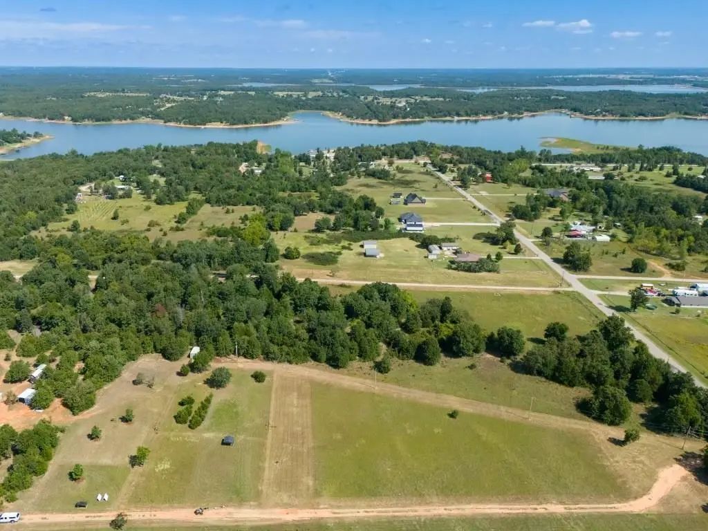 16244 Patterson Road, Shawnee