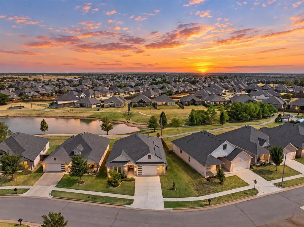 6205 Nw 158th Street, Edmond