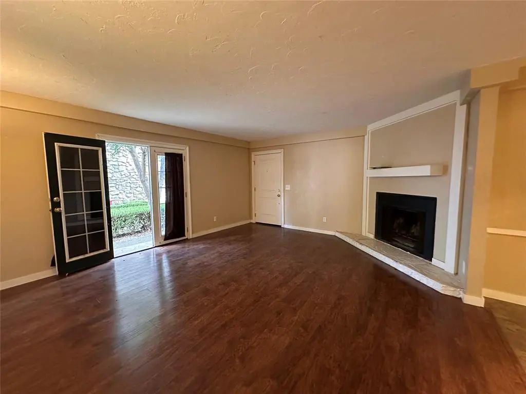 6028 Nw Expressway Street A, Oklahoma City