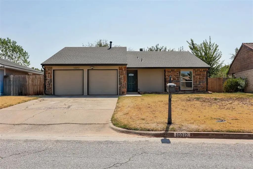 10012 S Fairview Drive, Oklahoma City