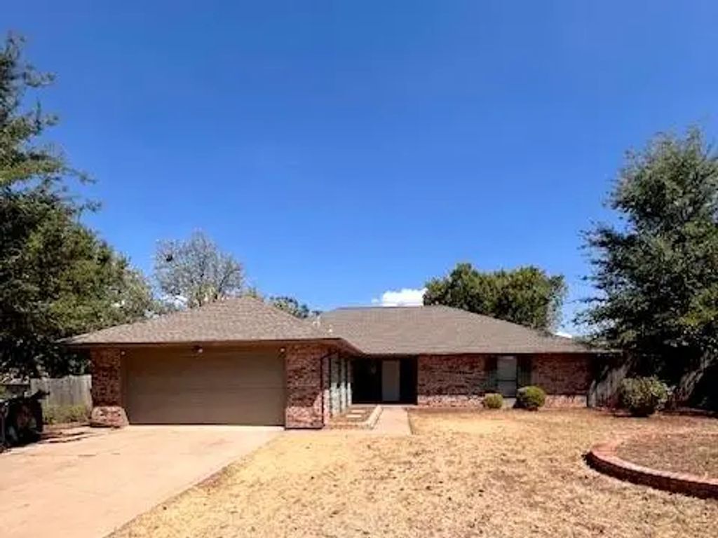 12520 Clarence Court, Oklahoma City