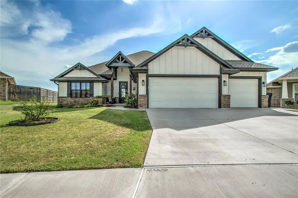 14825 Adelaide Lane, Oklahoma City