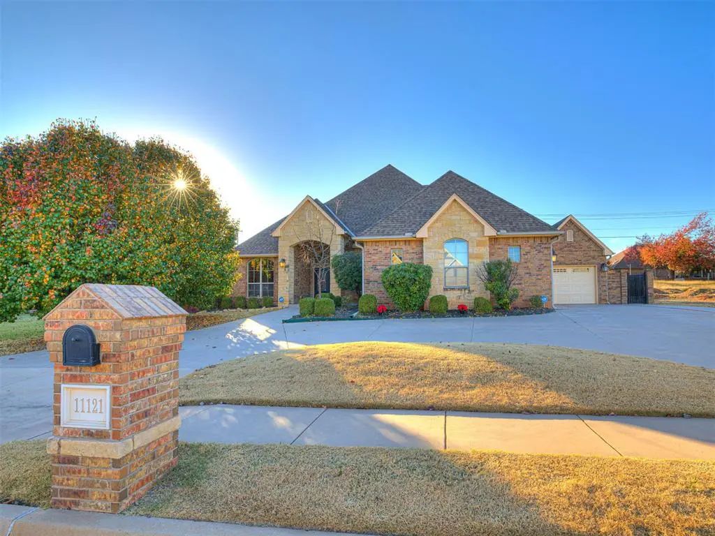 MLS Number 1248479 in the city of Oklahoma City Homes for Sale by Meadowlake Farms 3, the zipcode of 73170