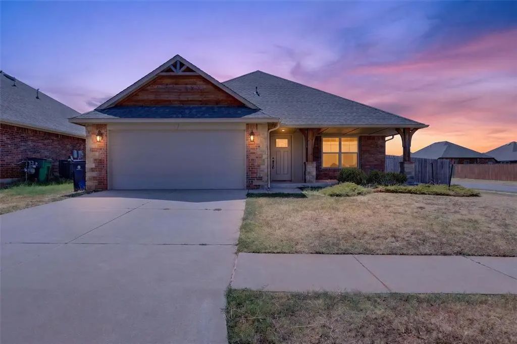 4208 Nw 153rd Street, Edmond
