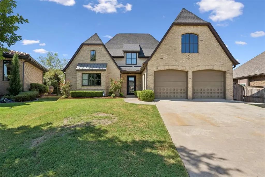 16745 Little Leaf Court, Edmond