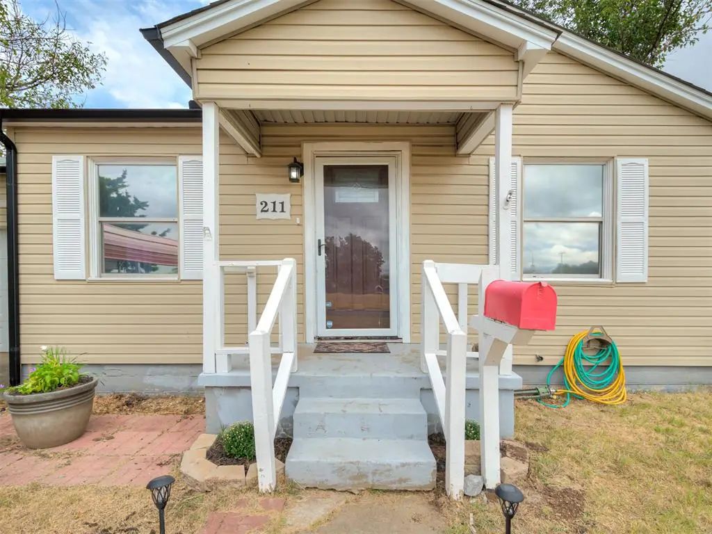 211 W Dale Street, Norman