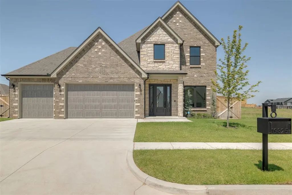 19325 S Country Drive, Edmond